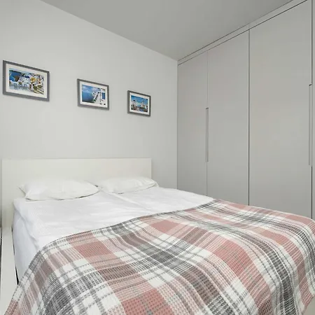 公寓 Nowoczesny Blisko Rzeki We Wroclawiu Z Biurkiem I Parkingiem By Renters 弗罗茨瓦夫