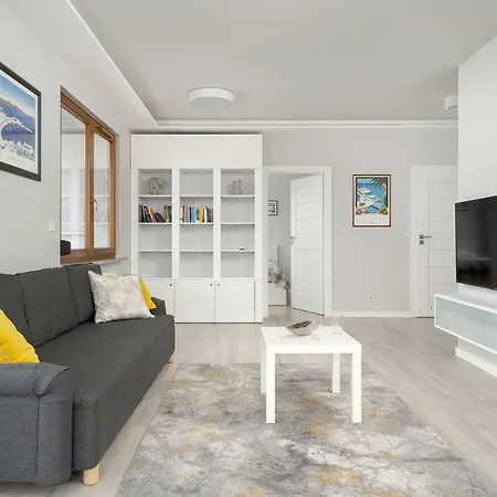 Lejlighed Nowoczesny Blisko Rzeki We Wroclawiu Z Biurkiem I Parkingiem By Renters