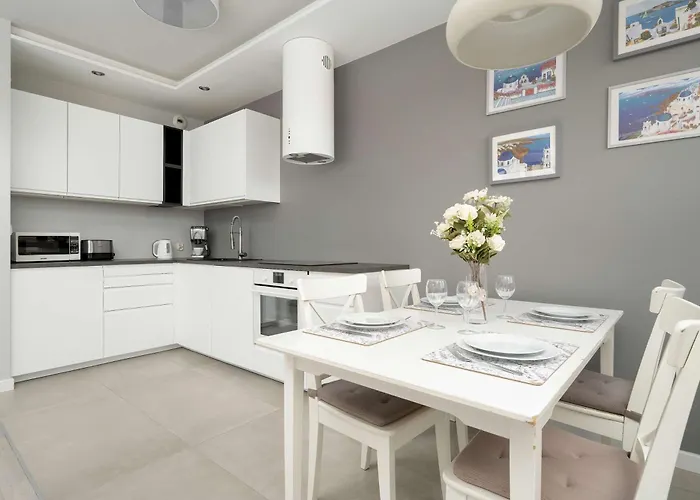 Apartament Nowoczesny Blisko Rzeki We Wrocławiu Z Biurkiem I Parkingiem By Renters