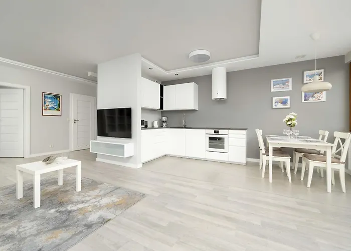 Nowoczesny Blisko Rzeki We Wrocławiu Z Biurkiem I Parkingiem By Renters *